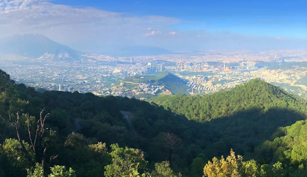 Vista panorámica del Parque Ecológico Chipinque