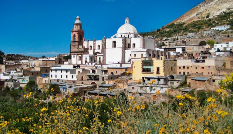 panorámica de pueblo real de catorce